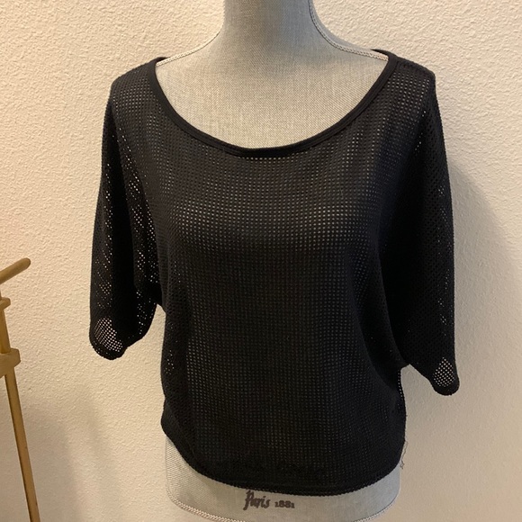 Amazing Mesh top - Picture 2 of 3